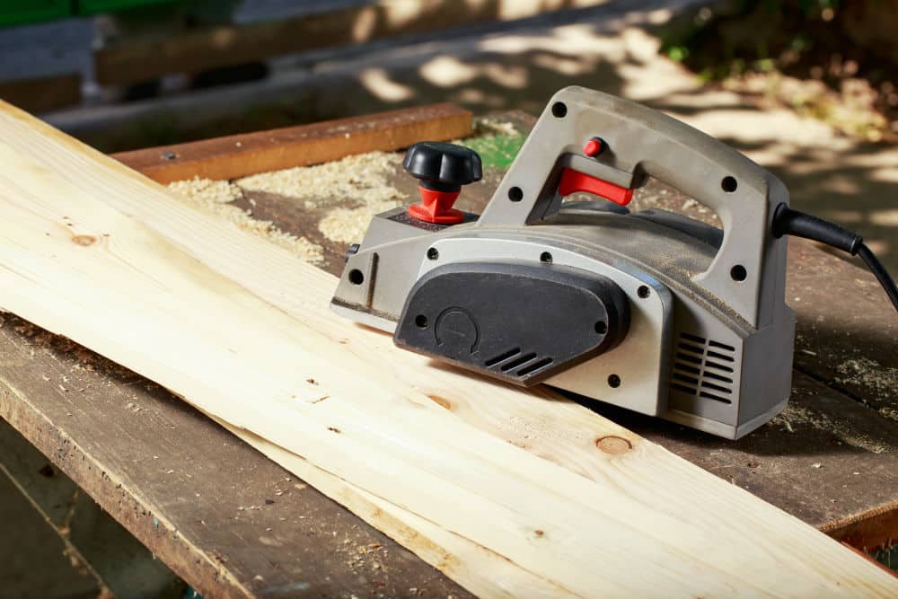 How to adjust a hand plane