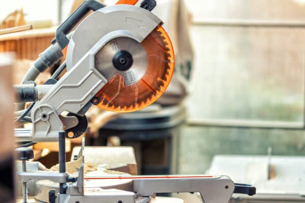 Miter Saw vs Circular Saw: Which One Is Better?